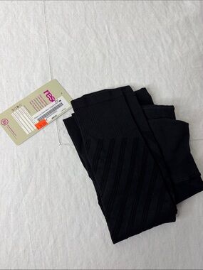 New Rese Lily Seamless Leggings Mesh Small Black Ventilation high waist